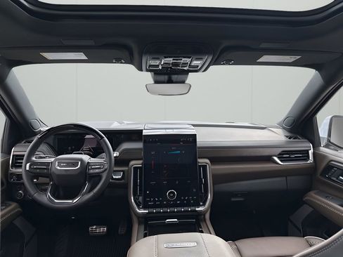 New 2026 GMC Yukon XL Denali Ultimate AWD/4WD image 27