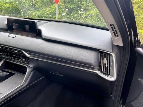 Used 2024 MAZDA CX-90 3.3 Turbo w/ Preferred Plus AWD/4WD image 16