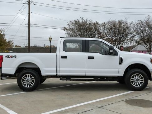 Used 2022 Ford F250 XL w/ Power Equipment Group image 8