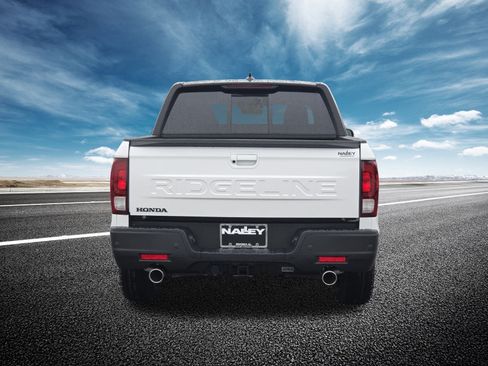New 2026 Honda Ridgeline Black Edition image 19
