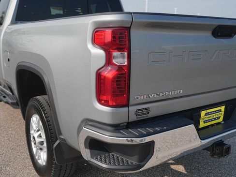 Used 2024 Chevrolet Silverado 2500 LT w/ Safety Package AWD/4WD image 9