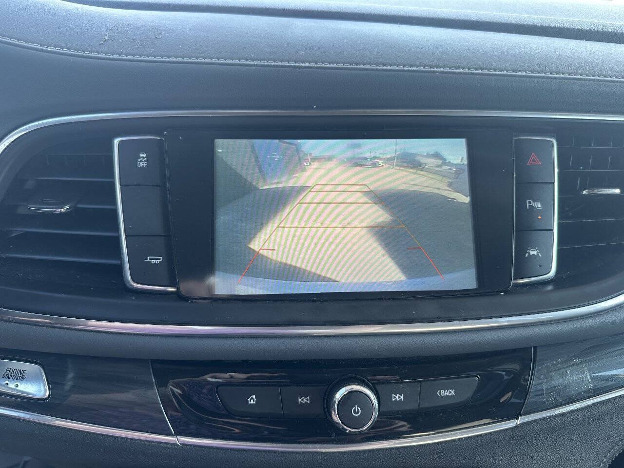 Used 2018 Buick Enclave Premium w/ Trailering Package FWD image 12