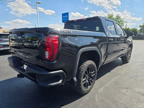 Used 2023 GMC Sierra 1500 Pro w/ Graphite Edition AWD/4WD image 5