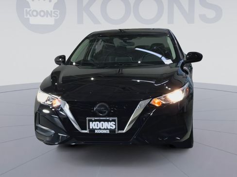 Used 2023 Nissan Sentra SV image 4