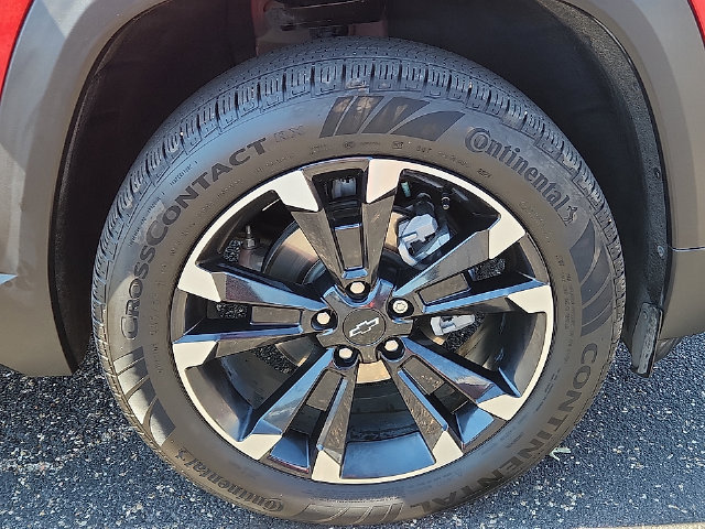 Certified 2025 Chevrolet Equinox RS w/ Safety and Technology Package FWD image 7