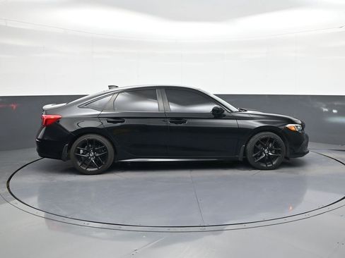 Used 2022 Honda Civic Sport image 8