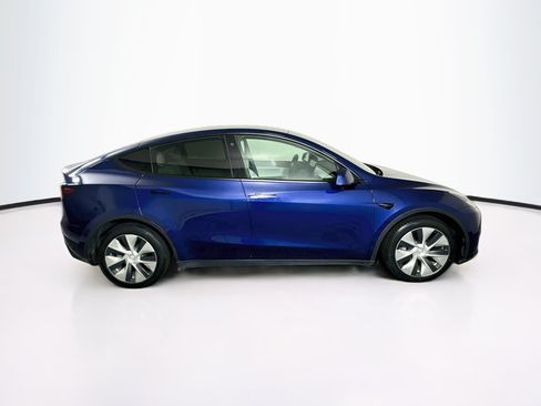 Used 2021 Tesla Model Y Long Range AWD/4WD image 10