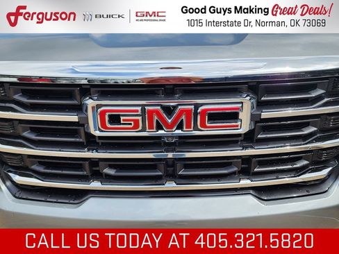 New 2026 GMC Acadia Elevation FWD image 10