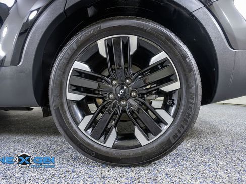 Used 2025 Kia Telluride SX Prestige AWD/4WD image 49