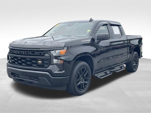Used 2024 Chevrolet Silverado 1500 Custom AWD/4WD image 8