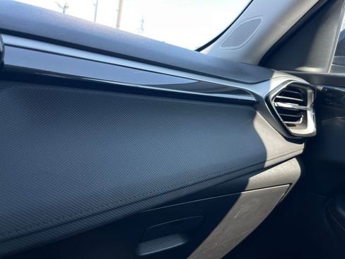 Used 2025 Chevrolet TrailBlazer LT image 19