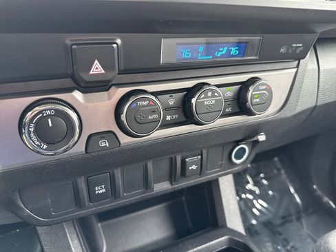 Used 2023 Toyota Tacoma SR image 27