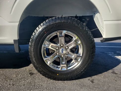 Used 2022 Ford F150 XLT w/ XTR Package image 26