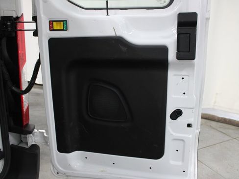 Used 2024 Ford Transit 250 Low Roof w/ Exterior Upgrade Package image 31