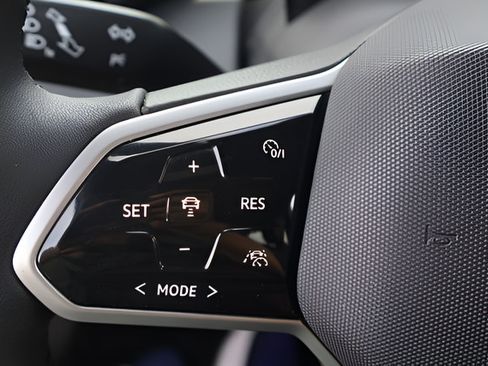 Certified 2023 Volkswagen ID.4 Pro S AWD/4WD image 23