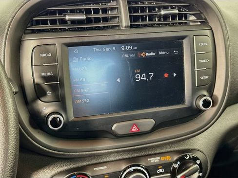 Used 2024 Kia Soul LX w/ Option Group 015 FWD image 14