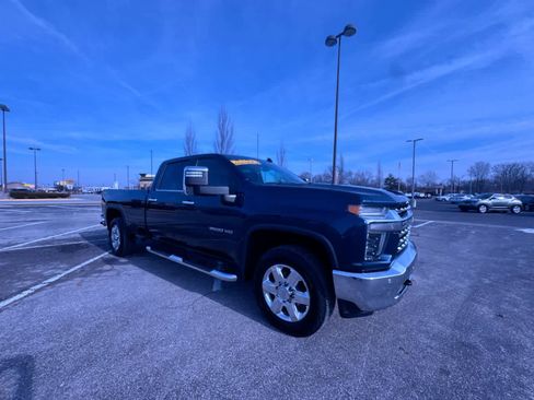 Used 2020 Chevrolet Silverado 3500 LTZ w/ LTZ Premium Package image 4