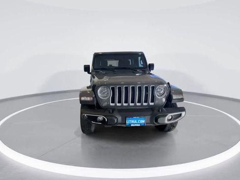 Used 2023 Jeep Wrangler Unlimited Sahara image 3