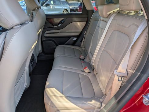 Certified 2023 Lincoln Corsair FWD w/ Equipment Group 101A image 17