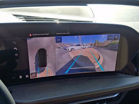 Certified 2025 Audi Q5 Prestige image 19