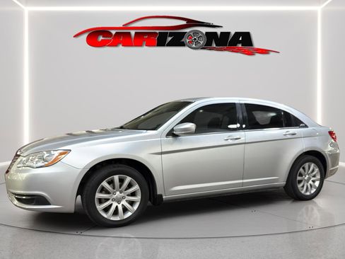 Used 2012 Chrysler 200 Touring image 4