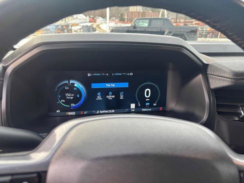 Used 2023 Ford F150 Lightning Lariat image 15