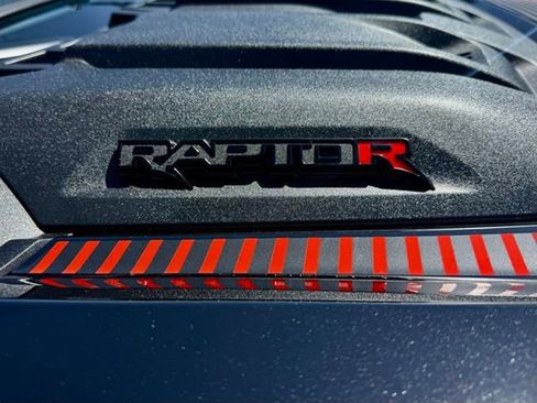 Used 2025 Ford F150 Raptor w/ Equipment Group 803A Raptor R AWD/4WD image 7