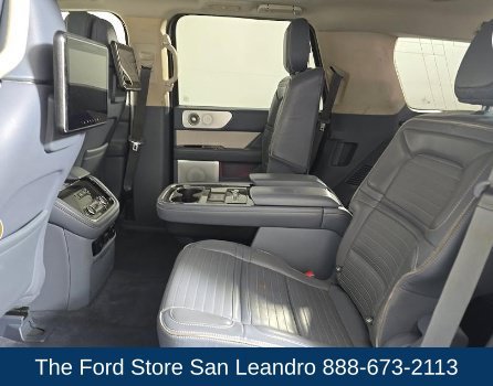 Used 2018 Lincoln Navigator Black Label w/ Cargo Package AWD/4WD image 11