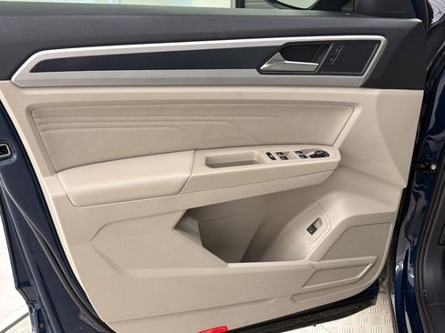Used 2021 Volkswagen Atlas SE FWD image 11