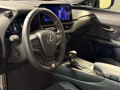 Used 2024 Lexus UX 250h F Sport image 29