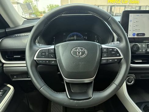 Used 2026 Toyota Grand Highlander AWD image 14