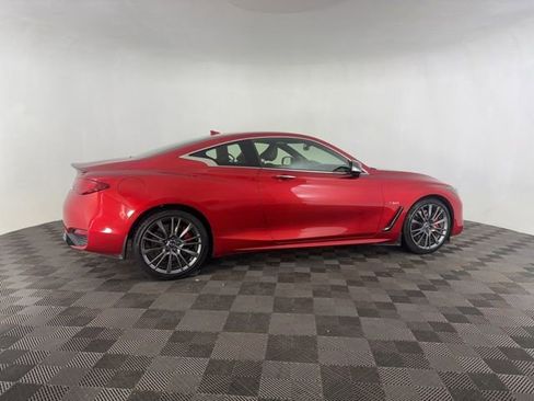 Used 2017 INFINITI Q60 Red Sport 400 image 8