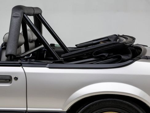 Used 1990 Ford Mustang GT image 40