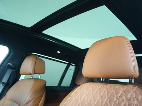 Certified 2024 BMW X7 xDrive40i w/ Executive Package image 11