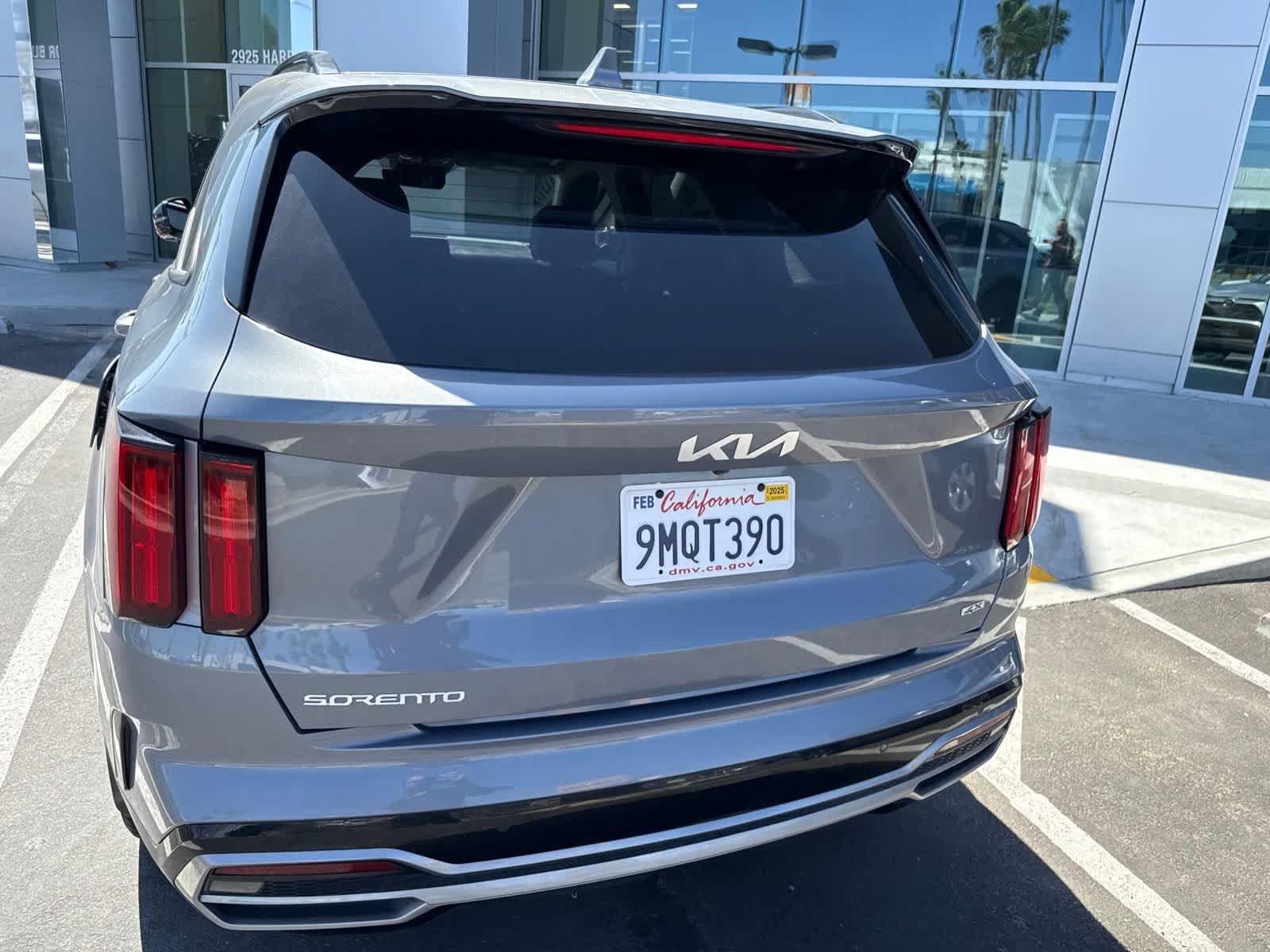 Used 2023 Kia Sorento SX AWD/4WD image 13