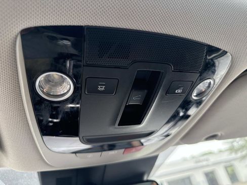 Used 2023 Kia Sorento SX AWD/4WD image 29