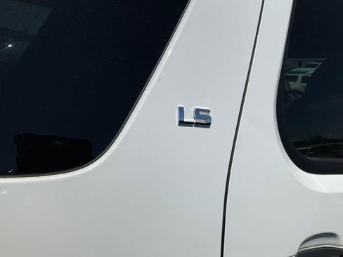 Used 2009 Chevrolet Tahoe LS image 8