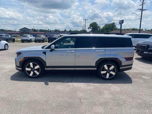 Used 2024 Hyundai Santa Fe Limited image 3