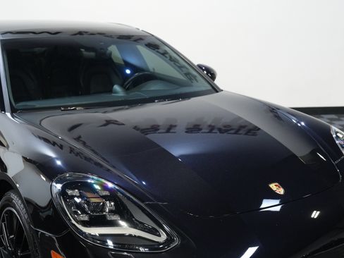 Used 2018 Porsche Panamera 4S AWD/4WD image 12