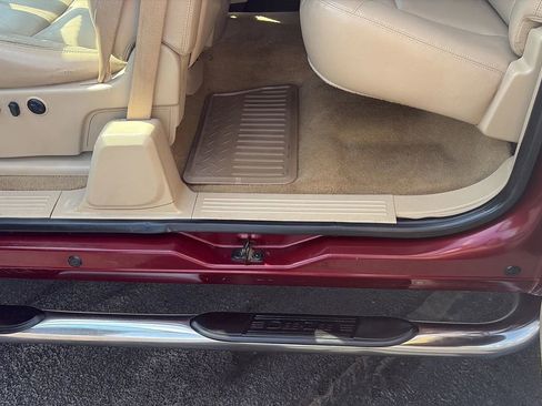 Used 2008 GMC Sierra 1500 SLT w/ SLE/SLT Trailering Package image 11