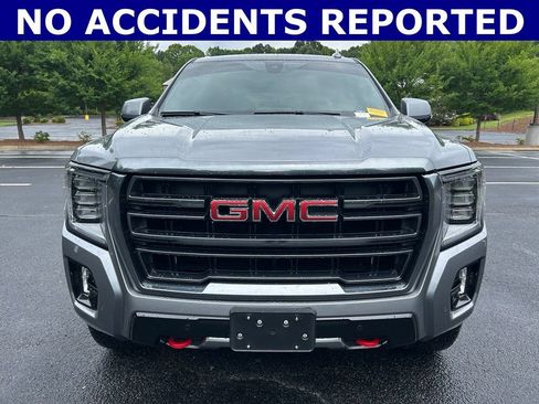 Used 2022 GMC Yukon AT4 AWD/4WD image 14