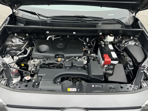 Certified 2023 Toyota RAV4 LE image 31