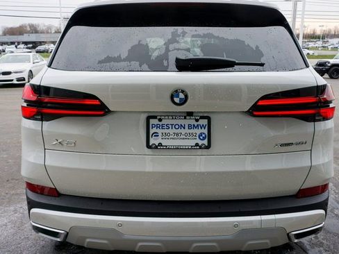 New 2026 BMW X5 xDrive40i w/ Climate Comfort Package AWD/4WD image 4