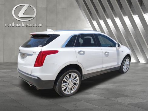 Used 2019 Cadillac XT5 Premium Luxury AWD/4WD image 6
