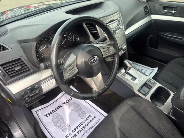 Used 2011 Subaru Legacy 2.5i Premium AWD/4WD image 14