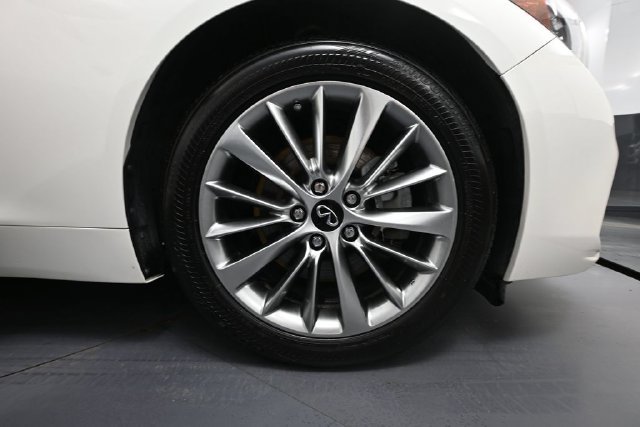 Used 2024 INFINITI Q50 Luxe AWD/4WD image 11
