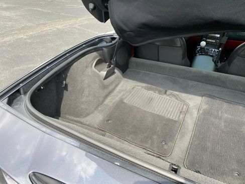 Used 2011 Chevrolet Corvette Grand Sport w/ Preferred Equipment Group RWD image 29