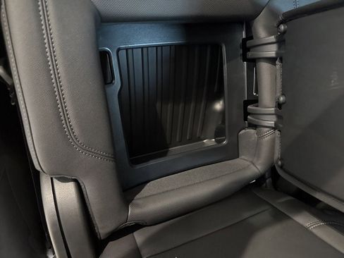 New 2026 GMC Sierra 1500 SLT w/ SLT Premium Plus Package image 15