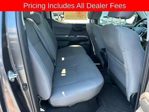 Used 2021 Toyota Tacoma SR5 RWD image 18