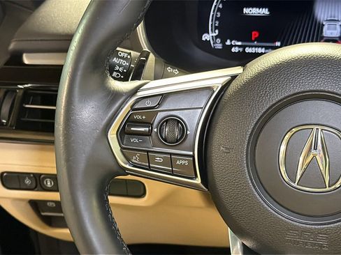 Used 2023 Acura MDX SH-AWD w/ Technology Package image 23